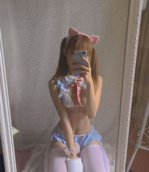 我的野淫老师_4K动漫在线观看